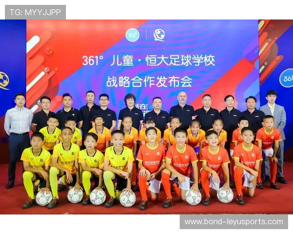 足球俱乐部青训毕业生在海外联赛中获得更多上场机会,足球青训学校 足球俱乐部青训毕业生在海外联赛中获得更多上场机会,足球青训学校